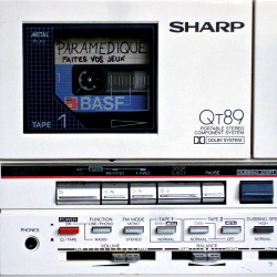 Paramedique - Faites Vos Jeux (2017)